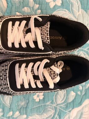 A New Day Black & White Woven Sneakers with White Laces